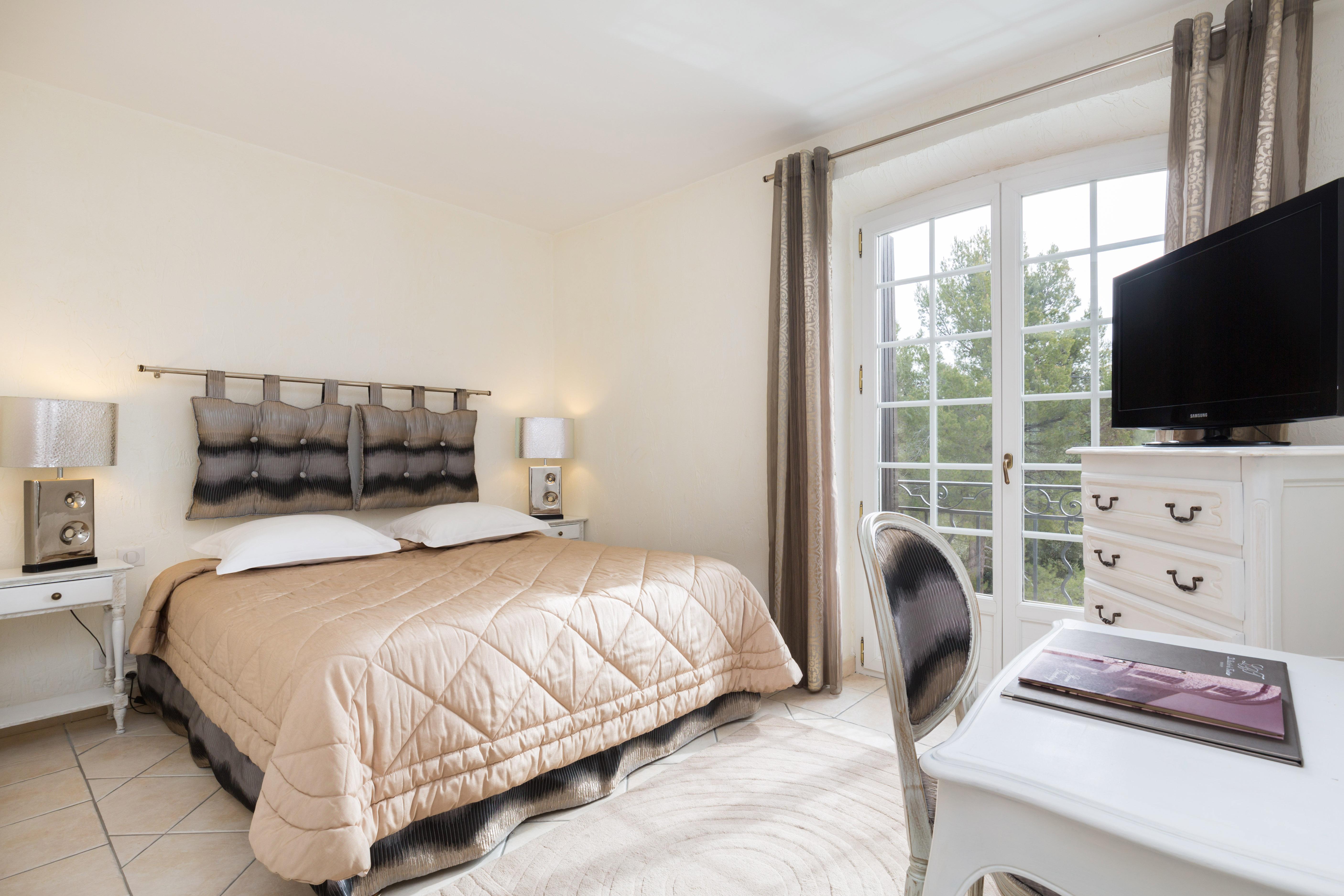 La Bastide De Tourtour & Spa Hotel Екстериор снимка